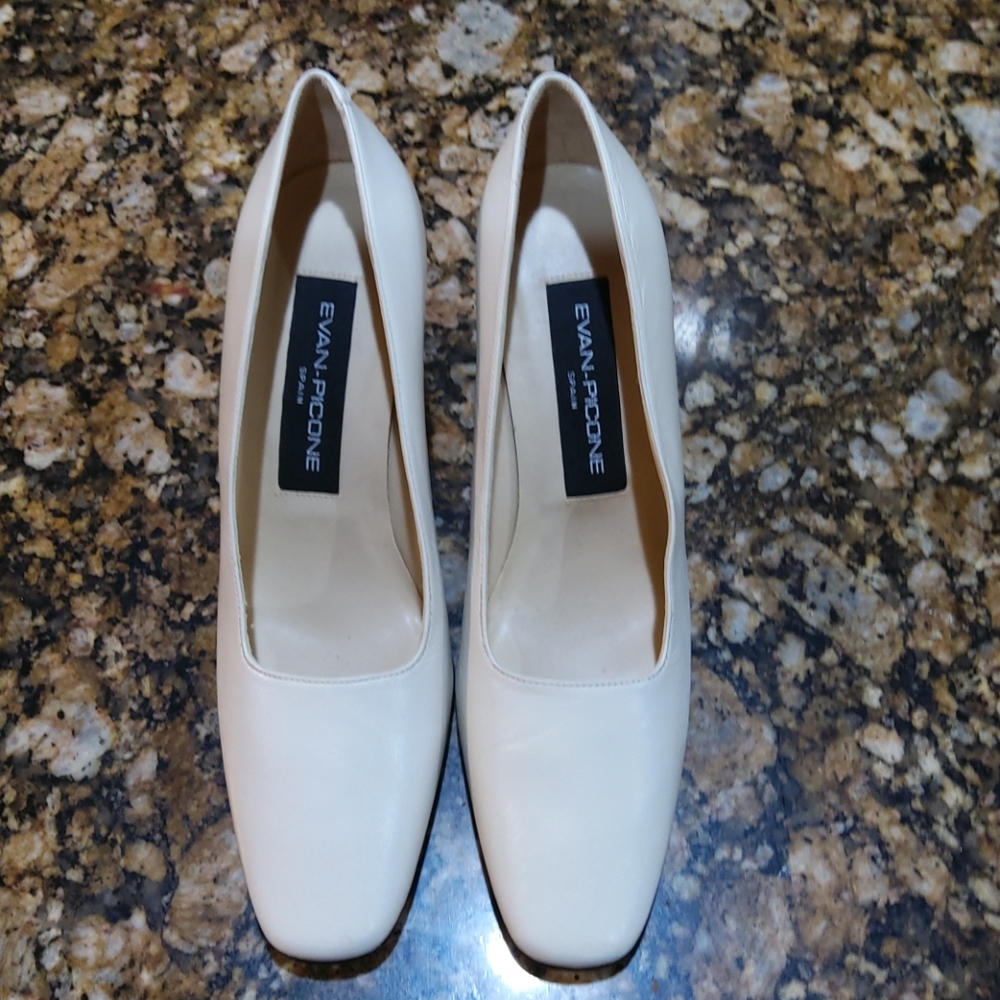 Shoes/Heels